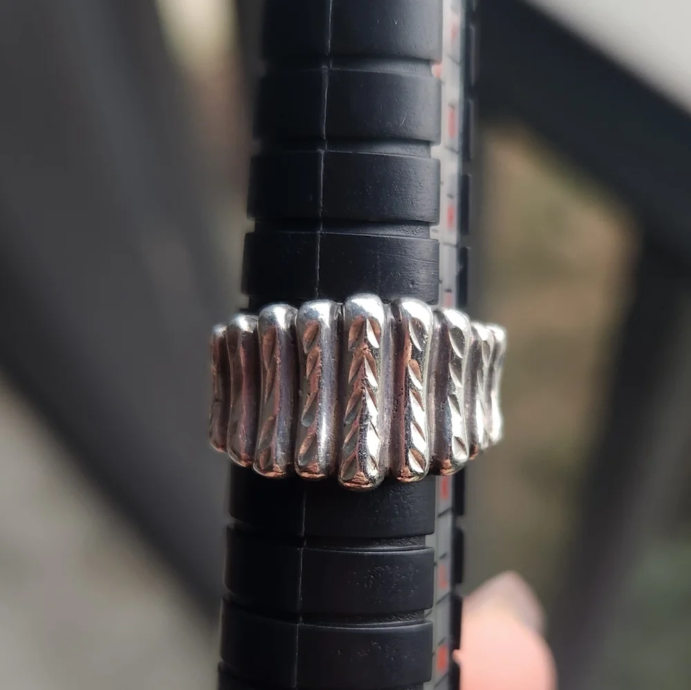 Handmade Sterling Silver 925 Silver Column Diamond Cut Ring Sz 4.75